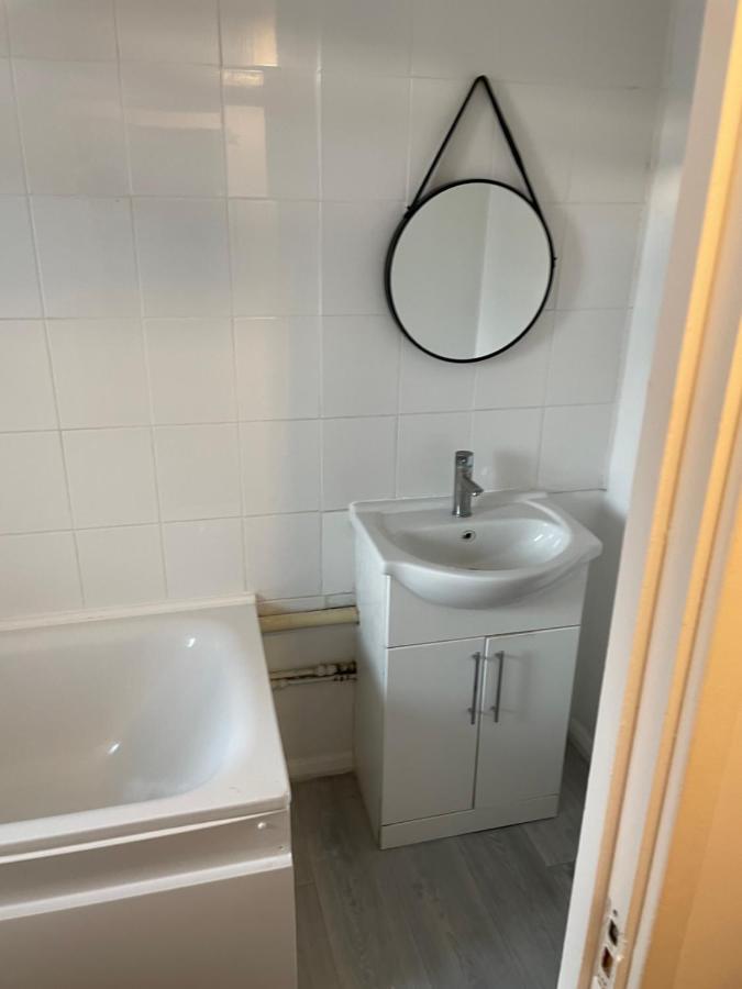 One Bedroom Flat Near Vauxhall Train Station London Exterior photo